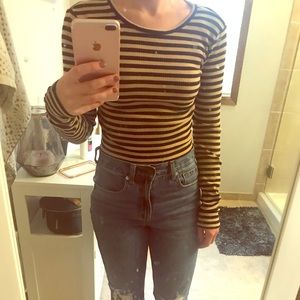 Black and Tan long sleeve crop top